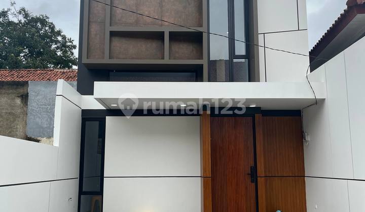 Dijual Rumah Mewah 2 Lantai di Beji Timur, Kota Depok Dijual Rumah Mewah 2 Lantai di Beji Timur, Kota Depok