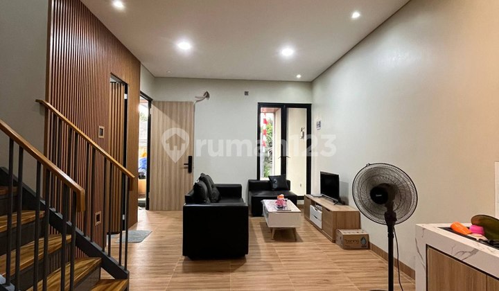 For Sale 2 Story Luxury House in South Jakarta 2