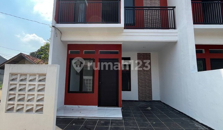 Sell Ready 2-Story House Cash Near Station