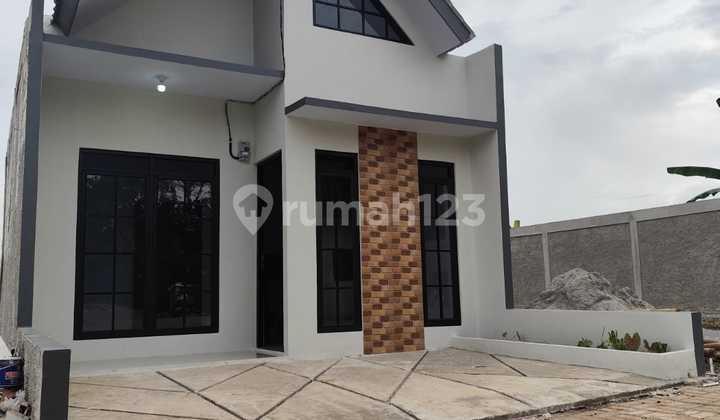 For Sale Dream Home Comfortable and Strategic For Sale Dream Home Comfortable and Strategic