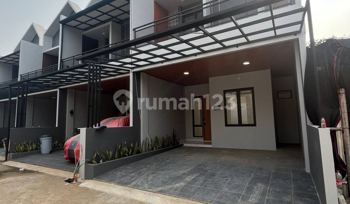 2-Storey House in Meruyung Near Golden Dome Mosque 2