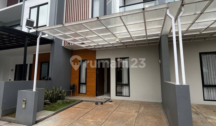 Rumah Dijual Ready 2 Lantai Dekat Pusat Kota