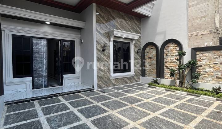 Miliki Rumah Impian Anda Disini !! Rumah Mewah & Strategis