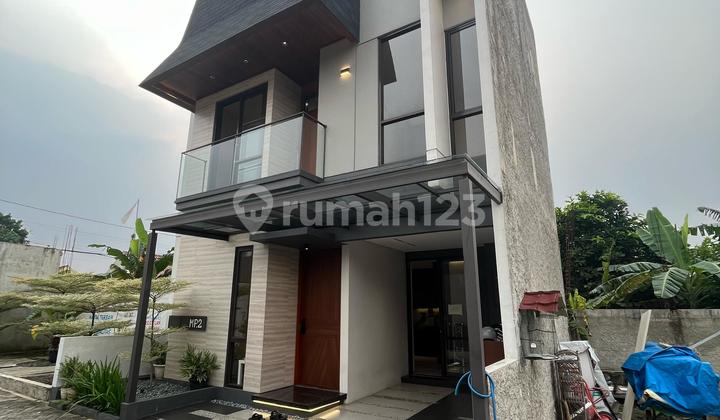 Rumah Mewah di Selatan Jakarta Hot Promo Rumah Mewah di Selatan Jakarta Hot Promo