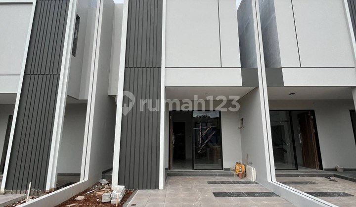 Miliki hunian modern 2 lantai di lokasi strategis Miliki hunian modern 2 lantai di lokasi strategis
