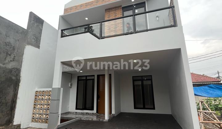 Jual Rumah 2 Latai Cantik Siap Huni Cinangka Jual Rumah 2 Latai Cantik Siap Huni Cinangka