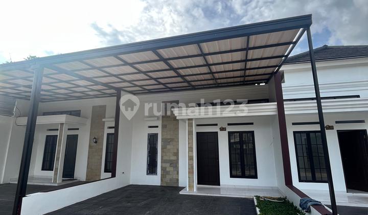 Rumah Nyaman dengan Lokasi Super Strategis Rumah Nyaman dengan Lokasi Super Strategis