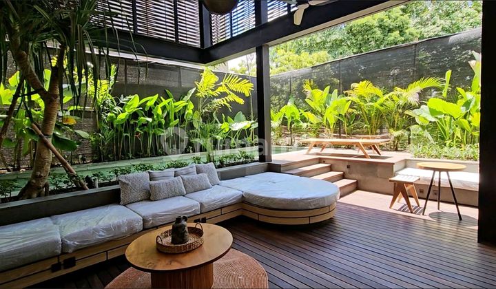 Villa Ready Unit Di Canggu Bali, Fully Furnished 5 Kamar Tidur, Lokasi Dekat Pantai Pererenan Berjarak 2 Km Villa Ready Unit Di Canggu Bali, Fully Furnished 5 Kamar Tidur, Lokasi Dekat Pantai Pererenan Berjarak 2 Km