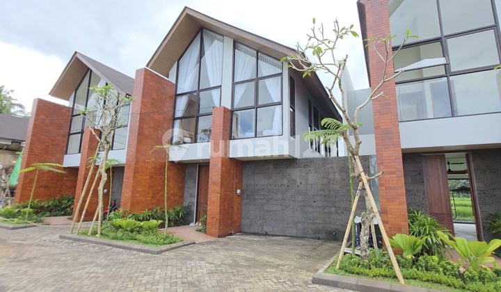 Kumarajiva Villas, Vila Dijual Di Tegallalang Gianyar Bali, View Sawah, Fully Furnished Dan Terdapat Villa Mangement Kumarajiva Villas, Vila Dijual Di Tegallalang Gianyar Bali, View Sawah, Fully Furnished Dan Terdapat Villa Mangement