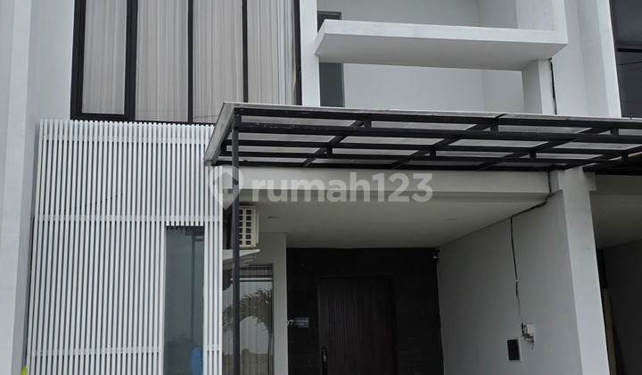 Villa Siap Huni Dijual Diseminyak Bali | 3 Kamar Tidur | Private Pool | One Gate System Villa Siap Huni Dijual Diseminyak Bali | 3 Kamar Tidur | Private Pool | One Gate System