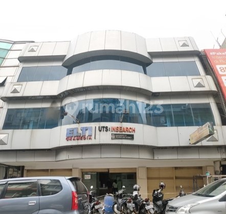 Ruko Grand Wijaya (3 Ruko Gandeng 4 Lantai)