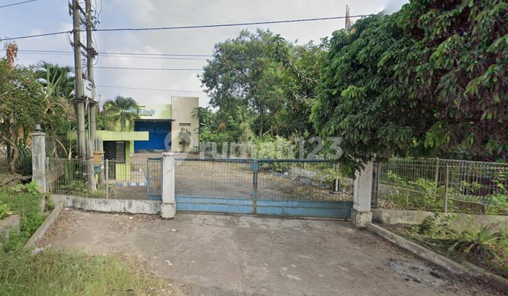 Land and Building for Sale in Jambi
