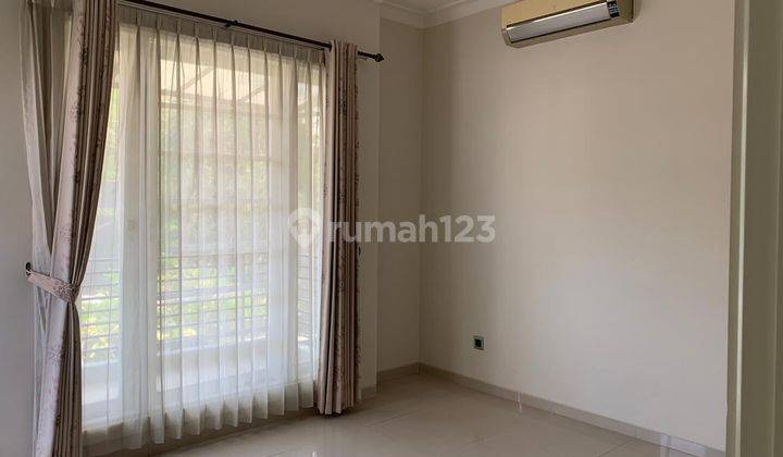 Disewakan Rumah Modern Minimalis Prambanan Residence Lidah Wetan Wiyung 2 Lantai 3 Kamar Furnish Dekat Pakuwon Mall Dan Selankah Ke Citraland 2