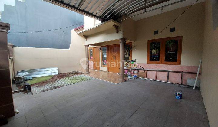 Disewakan Rumah Permata Safira Regency Lidah Kulon Wiyung Luas 112 2 Kamar Dekat Pakuwon Mall Dan Selangkah Ke Citraland 1