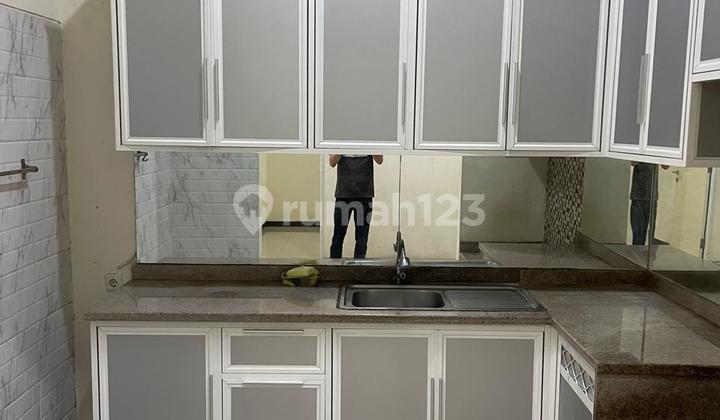 Dijual Rumah Siap Huni Taman Puspa Raya Citraland 2 Lantai LT 120M 5 Kamar Dekat Pasar Modern dan Pakuwon Mall Surabaya Barat 2