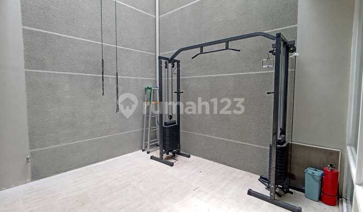 Disewakan Rumah Royal Residence Cluster Beinleheim Wiyung 2 Lantai 3 Kamar Luas 190m Dekat Pakuwon Mall Surabaya Barat 2