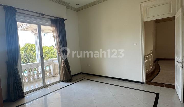 For Rent Villa House Bukit Regency 2 Pakuwon Indah Area 900m 5 Bedrooms Near Pakuwon Mall West Surabaya