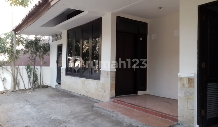 Disewakan Cepat Rumah Pwk Citraland Luas 240 3 Kamar 2 Lantai Dekat Gwalk Dan Pakuwon Mall