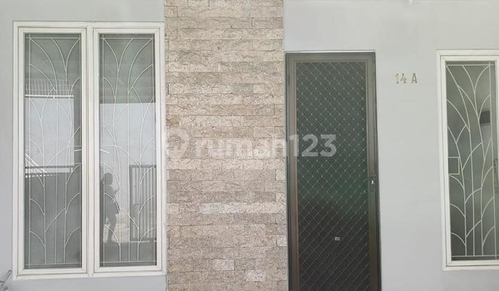 For Sale: 2-Story Minimalist Well-Maintained House Ready to Occupy, Simpang Darmo, West Surabaya, Land Area 104m², 3 Bedrooms, Near Pakuwon Mall, West Surabaya. 2