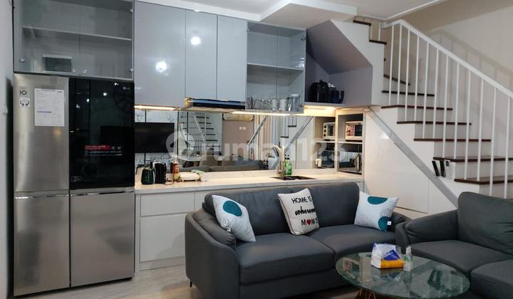 Dijual Rumah Oakwood Royal Residence Wiyung 3 Lantai Luas 57.5 Dekat Pakuwon Mall Dan Selangkah Ke Citraland 2