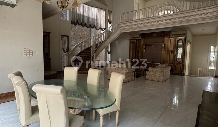 For Rent Villa House Bukit Regency 2 Pakuwon Indah Area 900m 5 Bedrooms Near Pakuwon Mall West Surabaya