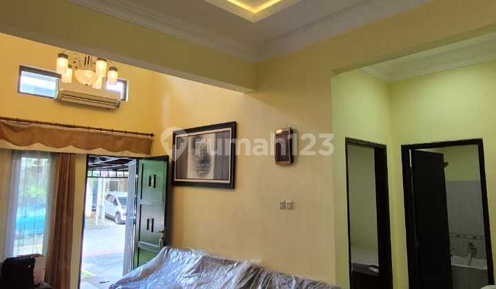 Disewakan Rumah Terawat Siap Huni Palma Grandia Luas 160m 3 Kamar Dekat Pakuwon Mall Dan Universitas Ciputra Surabaya Barat