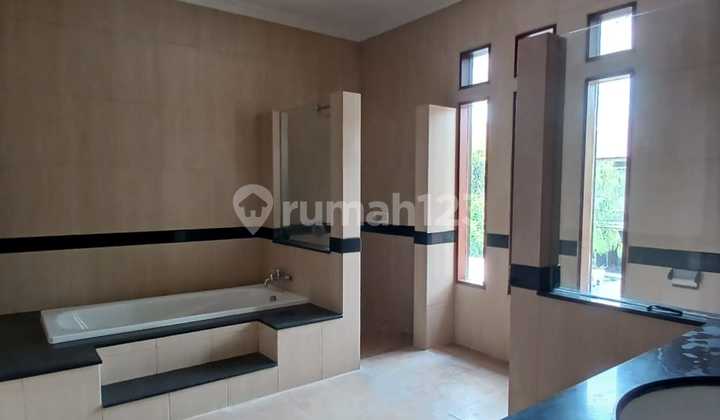 Dijual Rumah Graha Family Blok Favorit 2 Lantai Lt488m 4 Lantai Dekat Pakuwon Mall Surabaya Barat 2