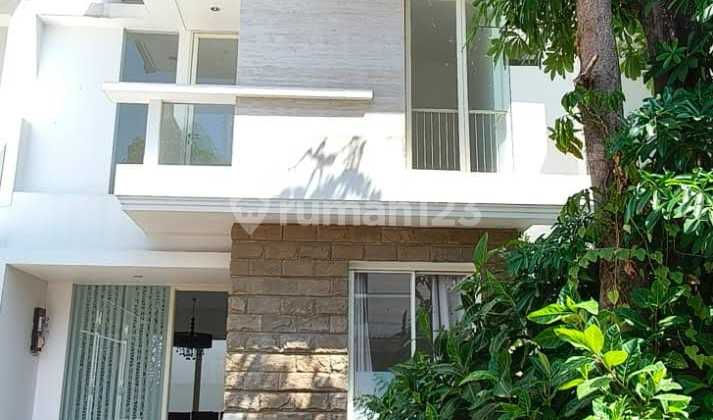 Disewakan Rumah Wisata Bukit Mas 2 Du Lyon 4 Kamar 2 Lantai Luas 128m Dekat Pakuwon Mall Selangkah Ke Citraland