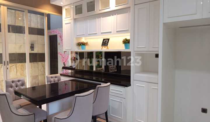 For Rent: The Mansion Pakuwon Indah House, Beautifully Furnished 2 Floors, Land Area 180M, 4 Bedrooms, Near Pakuwon Mall West Surabaya 2