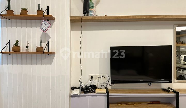 For Rent Benson Studio Connect Apartment, Pakuwon Mall View, Pool, One Step to Citraland. 2