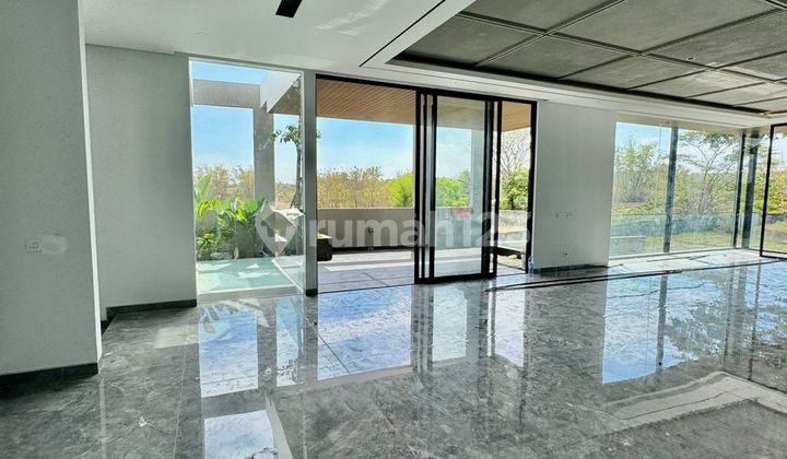 Dijual Rumah Signature Home Watefront Citraland 3lt Dekat Hokky Cbd Super Mewah 7 Kamar Luas 750m Surabaya Barat Dijual Rumah Signature Home Watefront Citraland 3lt Dekat Hokky Cbd Super Mewah 7 Kamar Luas 750m Surabaya Barat