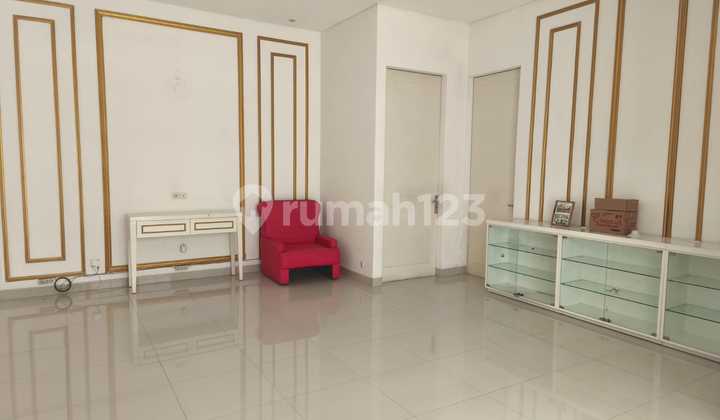 Disewakan Rumah Siap Huni Minimalis Taman Puspa Raya Citraland 2 Kamar Lt210m Dekat Pasar Modern dan Pakuwon Mall Surabaya Barat 2