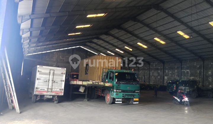 For Rent Warehouse In Margomulyo Surimulia Area 2520m² With Staff Quarters Ready To Occupy West Surabaya For Rent Warehouse In Margomulyo Surimulia Area 2520m² With Staff Quarters Ready To Occupy West Surabaya