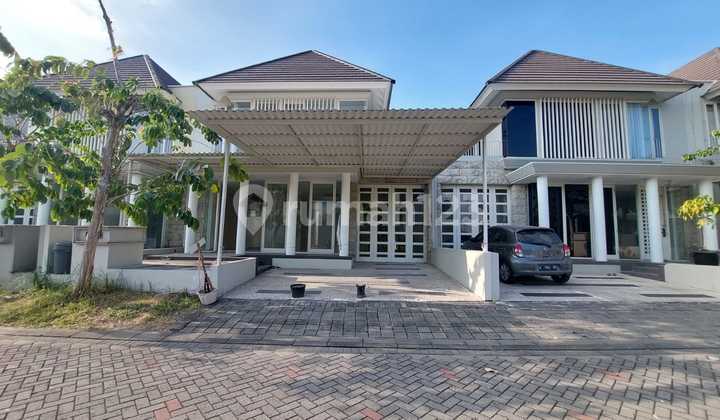 Disewakan Rumah Siap Huni Stonegate Citraland 2 Lantai 4Kamar Lt200m Dekat Rs Ciputra dan Universitas Ciputra Surabaya Barat
