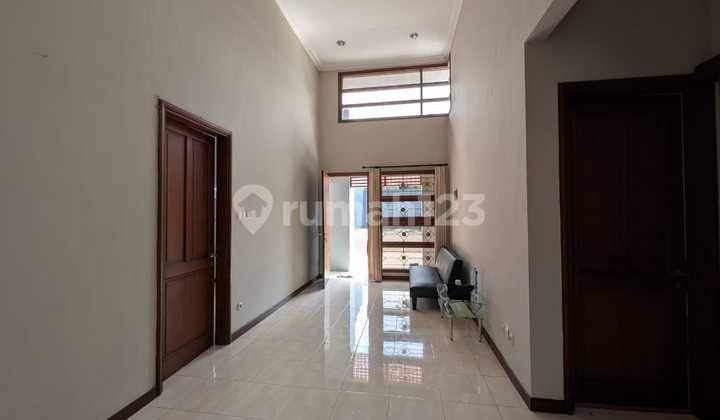 For Rent Ready-to-Live 2-Story House Royal Park Area 110m Near Pakuwon Mall West Surabaya