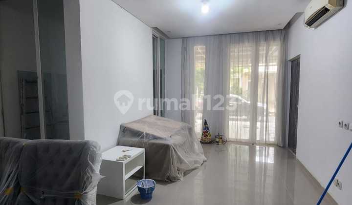 Disewakan Rumah Pakuwon Indah 2 Lantai Lb180m 3 Kamar Dekat Pakuwon Mall Surabaya Barat Disewakan Rumah Pakuwon Indah 2 Lantai Lb180m 3 Kamar Dekat Pakuwon Mall Surabaya Barat