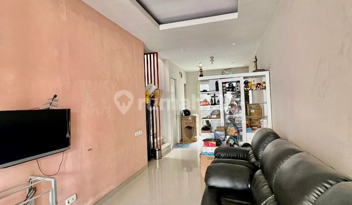 Disewakan Murah Rumah Alam Hijau Citraland 2 Lantai 4 Kamar Dekat Pakuwon Mall dan Universitas Ciputra 2