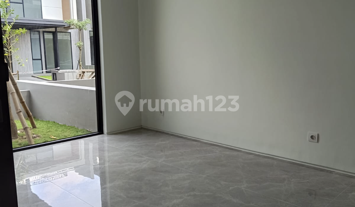 Dijual Rumah Baru Gress Distric 9 Dekat Pakuwon Mall Surabaya Barat