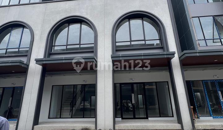 For Rent 2 units of Ruko One Arcade Connecting 2 Units, Land Area 188m², Near Gwalk Citraland and Pakuwon Mall. For Rent 2 units of Ruko One Arcade Connecting 2 Units, Land Area 188m², Near Gwalk Citraland and Pakuwon Mall.