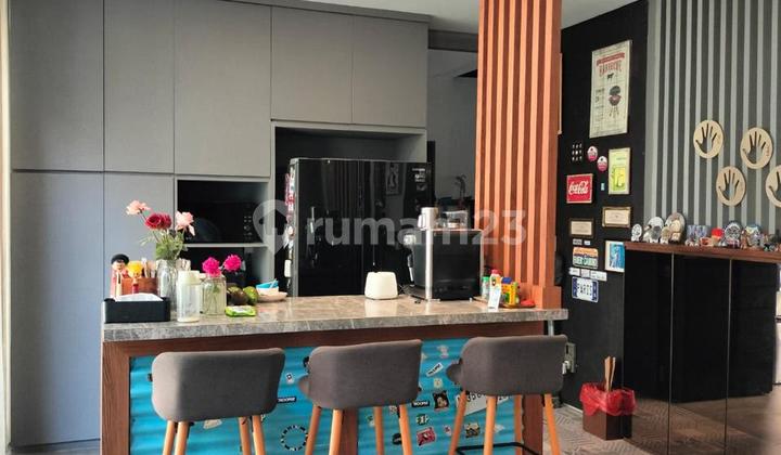 For Sale Well-Maintained Ready-to-Occupy 2-Story Stamford Citraland House 210m Land Semi-Furnished Near Pakuwon Mall West Surabaya