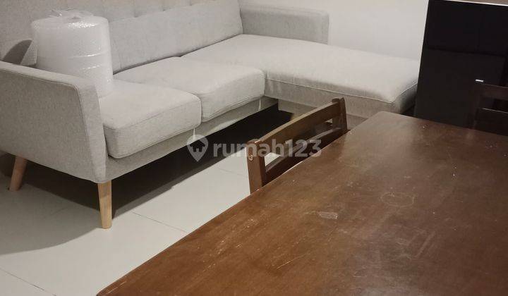 Disewakan Apartemen Praxis Studio Funished Ada Mesin Cuci Lantai 10 Surabaya Kota Dekat Tunjungan Plaza Dan Universitas Unair Blok B