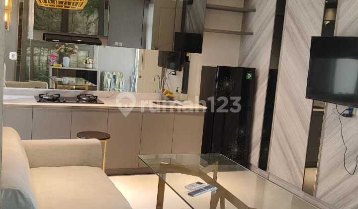 Disewakan Rumah Mewah Minimalis Siap Huni Grand Pakuwon 2 Lantai Luas 100m 3 Kamar Dekat Pakuwon Mall Dan Tunjungan Plaza Surabaya Kota 2