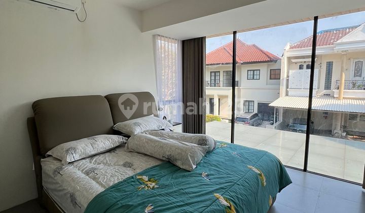 Dijual Cepat Rumah Baru Gress 2 Lantai Royal Park 1 Citraland Utama Dekat dengan Boulevard Dekat Pakuwon Mall Surabaya Barat