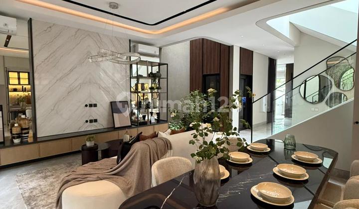 For Sale: Graha Family 2-Story Minimalist Super Luxury House, 240m² Area, 3 Bedrooms, Near Pakuwon Mall West Surabaya 2