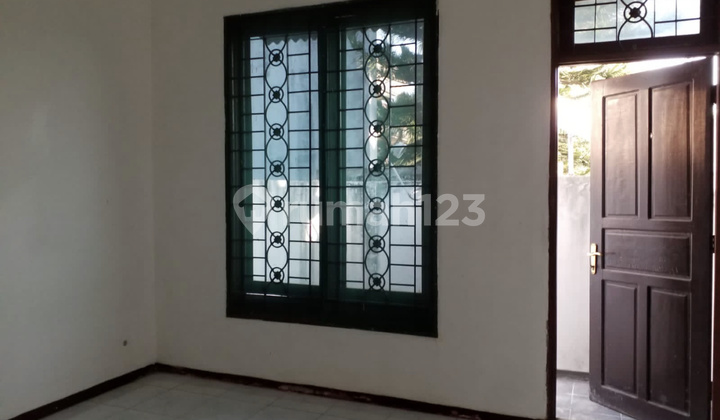 Disewakan Cepat Rumah Pwk Citraland Luas 240 3 Kamar 2 Lantai Dekat Gwalk Dan Pakuwon Mall 2