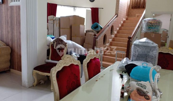 Disewakan Rumah Mewah Classic 2 Lantai Full Furnished Di Citraland Villa Sentra Raya Citraland Surabaya Barat Dekat Pakuwon Mall  2