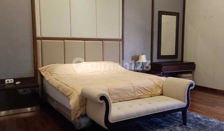 Disewakan Rumah Bagus Luas Minimalis Siap Huni Blok B Luas 900m 2 Lantai Full Furnish 5 Kamar Dekat Pakuwon Mall Dan Selangkah Ke Citraland Surabaya Barat 2