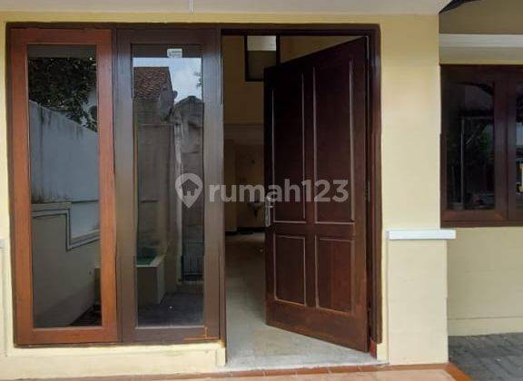 Disewakan Rumah Kosongan Taman Gapura Citraland 100m Ke Gwalk Dekat Dengan Pakuwon Mall 2