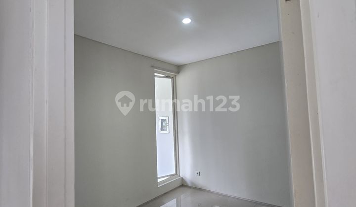 Disewakan Rumah Northwest Park Citraland 2 Lantai 3 Kamar Luas 105m Dekat Universitas Ciputra Dan Pakuwon Mall 2