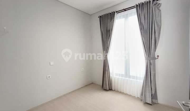Disewakan Rumah Baru Gress Area Citraland Utama Dekat Gwalk 2 Lantai 3 Kamar Dekat Pakuwon Mall Surabaya Barat 2